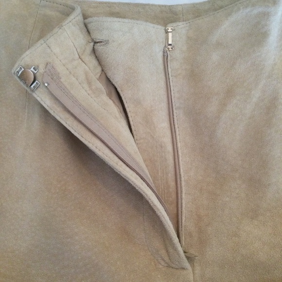 Revue Suede Leather Pants - Picture 6 of 11